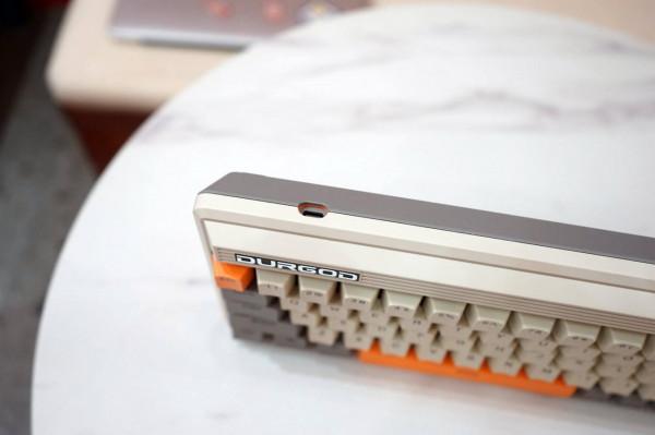 你心中的復古鍵盤是什麼樣的?杜伽三模無線機械鍵盤體驗 你心中的復古鍵盤是什麼樣的?杜伽三模無線機械鍵盤體驗