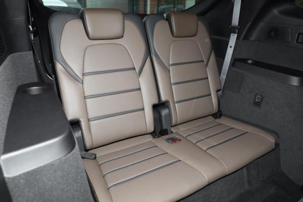 軸距2.82米，配2.0T發動機！16.58萬的比亞迪唐表現如何