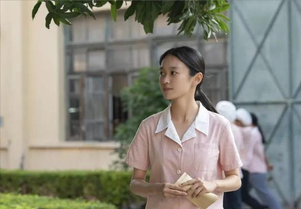 《山海情》中,白麥苗和姑娘們走出大山,開啟新的人生 《山海情》中,白麥苗和姑娘們走出大山,開啟新的人生