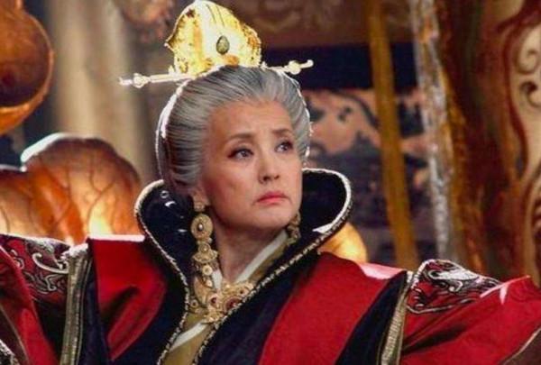 安史之亂為何會癱瘓大唐？李淵埋雷，武則天點火，被李隆基引爆了