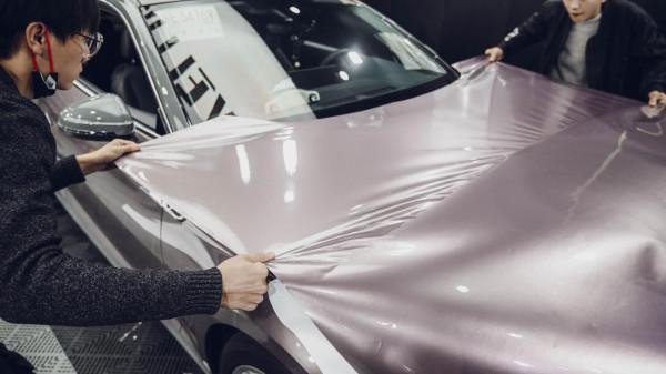 蘇州無二汽車貼膜丨奧迪A5改色冰梅粉