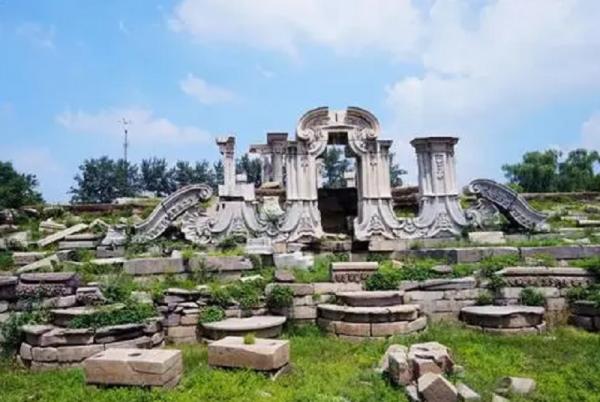 他被稱世界老賴，2.7億拍下獸首拒不付款，說：做了中國人該做的事