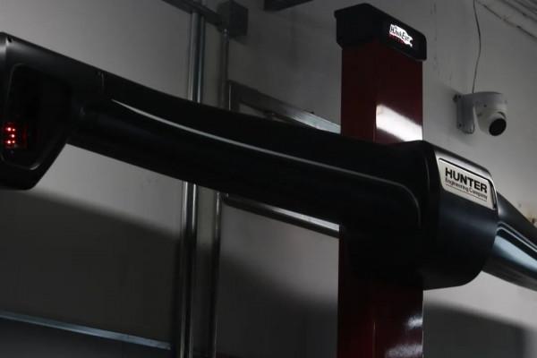 「情懷玩車」翻新一輛2008年的&OpenCurlyDoubleQuote;豐田子彈頭&rdquo;，經典老車再復活