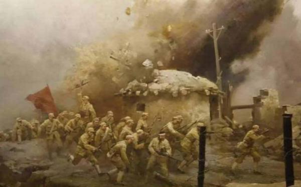 毛主席請一安徽姑娘參加開國大典,卻被拒絕,2年後專人護送來京 毛主席請一安徽姑娘參加開國大典,卻被拒絕,2年後專人護送來京