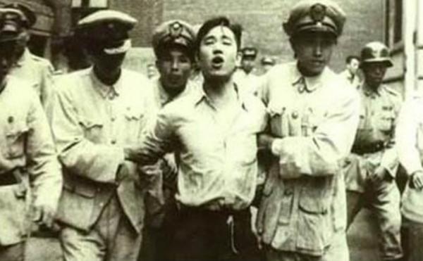 結婚9天入臺潛伏的謝漢光,42年後迴歸大陸:髮妻仍在、兒孫滿堂 結婚9天入臺潛伏的謝漢光,42年後迴歸大陸:髮妻仍在、兒孫滿堂