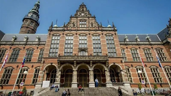 荷蘭大學教授課堂上居然宣傳陰謀論