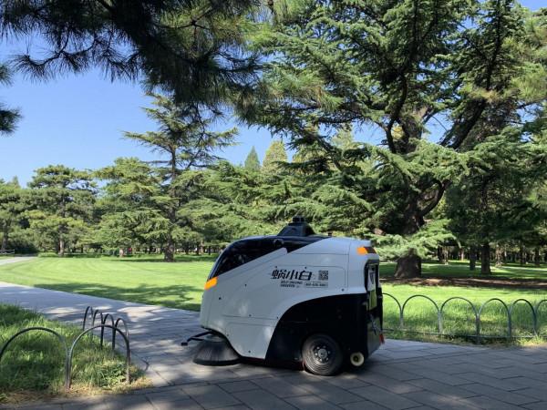 歷史與科技的碰撞，蝸小白為天壇清潔添磚加瓦