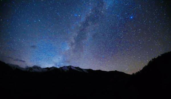 去西藏，感受最美雪山、桃花、星空、冰川...