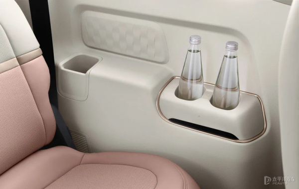 寶駿KiWi EV 高定版上市 售8.98萬元