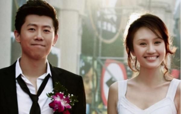 7對“從校服到婚紗”的明星夫妻，在一起最長36年，最短12年