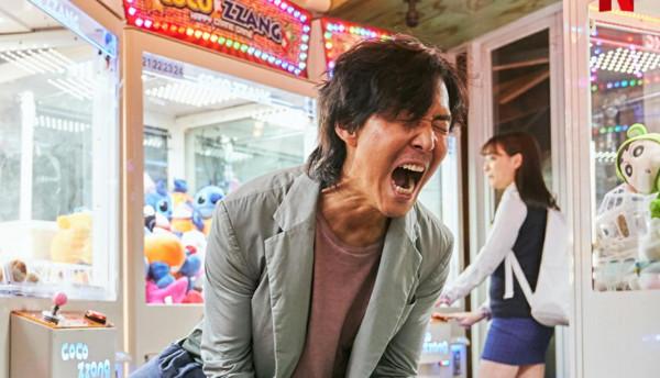 播出1天評分飆到8.7，李政宰主演的這部韓劇，讓我一晚連刷9集