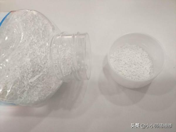 廚房重油汙大作戰！6款廚房清潔劑大測評