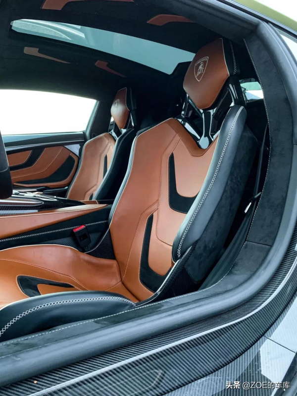 蘭博基尼SIÁN大有學問