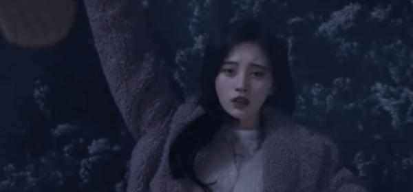 拿高片酬演戲，只會乾瞪眼的塑膠女演員，楊穎在榜上一點也不意外