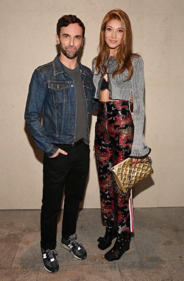 天才少女谷愛凌大爆火!攜頂級流量拍冬奧短片,穿滑雪裝變身女將 天才少女谷愛凌大爆火!攜頂級流量拍冬奧短片,穿滑雪裝變身女將