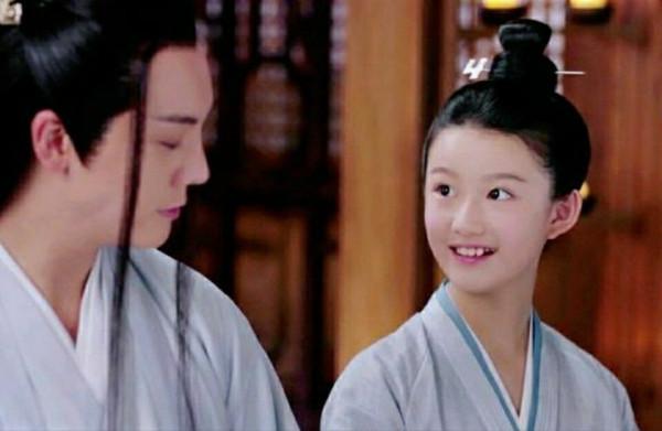 繼楊冪之後，趙麗穎被小女主碾壓，12歲小演員鋒芒畢露