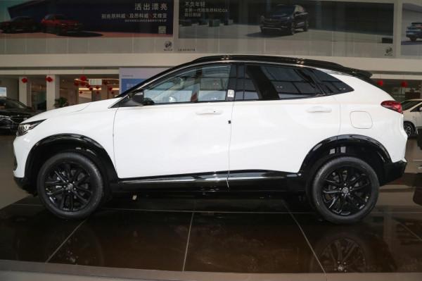 評測2021款昂科拉，動力強勁，操控舒適