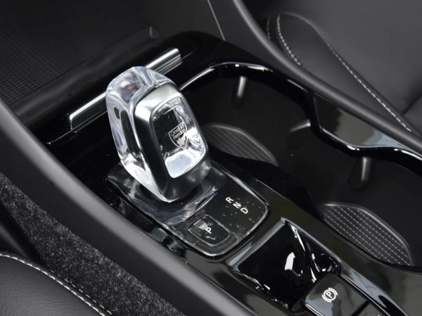 不買BBA就買CLV！30萬落地的豪華SUV，這幾款香不香