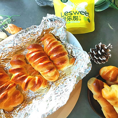 #健康甜蜜烘焙料理#毛毛蟲小麵包