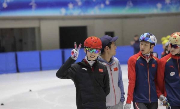 中國短道速滑陷入輿論危機！天才少年公開認錯，隊友會原諒嗎？