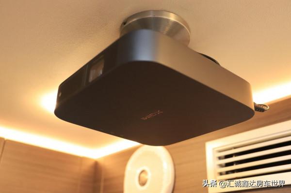 滿電用3天,配3.0T動力+自適應巡航和航空座椅,奇瑞豪華影院房車 滿電用3天,配3.0T動力+自適應巡航和航空座椅,奇瑞豪華影院房車