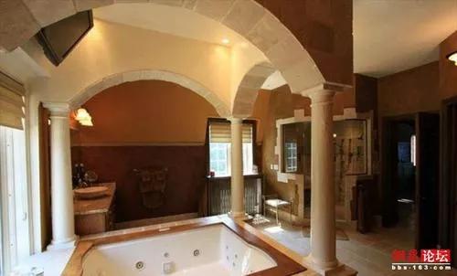 傑克遜死後，豪宅裡的黑影究竟是什麼？