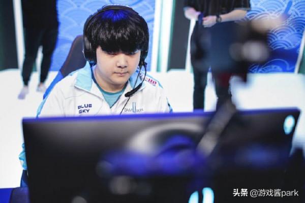 S11世界賽4強淘汰賽前瞻：T1對陣DK，師徒對立，誰能笑到最後？