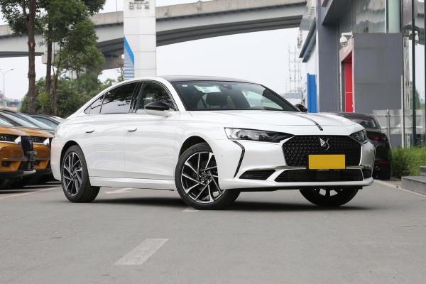 被冷落的豪華車DS9，軸距2895mm，標配愛信8AT，究竟輸在了哪裡？