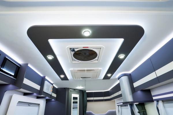 最新底盤搭配航空座椅,豪華內飾,賽德獵鷹2號G系列房車 最新底盤搭配航空座椅,豪華內飾,賽德獵鷹2號G系列房車