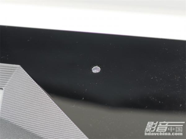 「測評」DOMINO by SIM2 DTV S鐳射電視：實現色彩與亮度的躍升，並強化遊戲效能