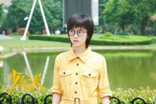 趙今麥：00後小花開始崛起，85花還不練練演技嗎？