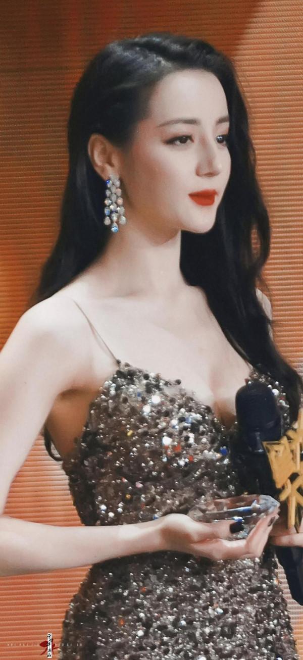 明星桌布 迪麗熱巴