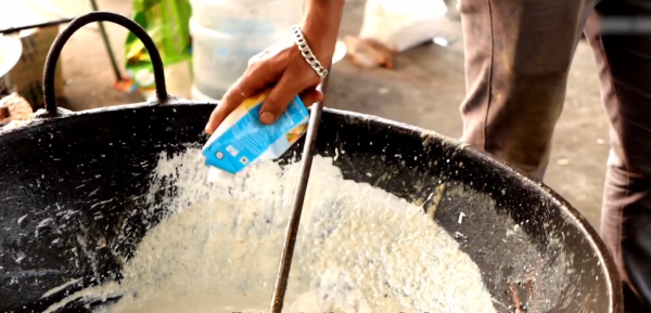 印度人說他們的婚禮大魚大肉全都有，吃得不比中國差，你同意嗎