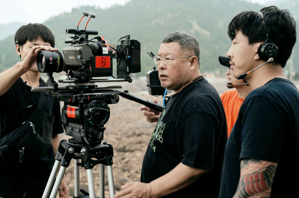 反腐大戲《國家行動》有望開播,黃志忠張譯飆戲能否趕超《突圍》 反腐大戲《國家行動》有望開播,黃志忠張譯飆戲能否趕超《突圍》