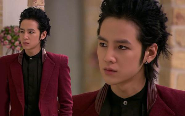 “亞洲花美男”顏值回升？張根碩罕見自曝近照，油膩大叔不見了