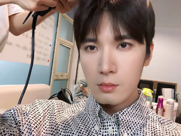 每日八卦:陳坤忙跟趙薇撇清關係?朱一龍潛水被抓現行? 每日八卦:陳坤忙跟趙薇撇清關係?朱一龍潛水被抓現行?