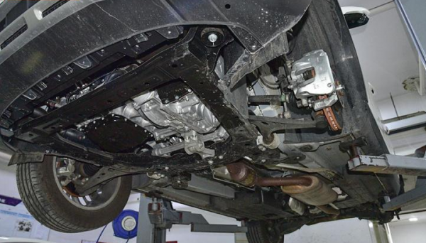 2020款傳祺GS8車輛行駛跑偏怎麼辦？