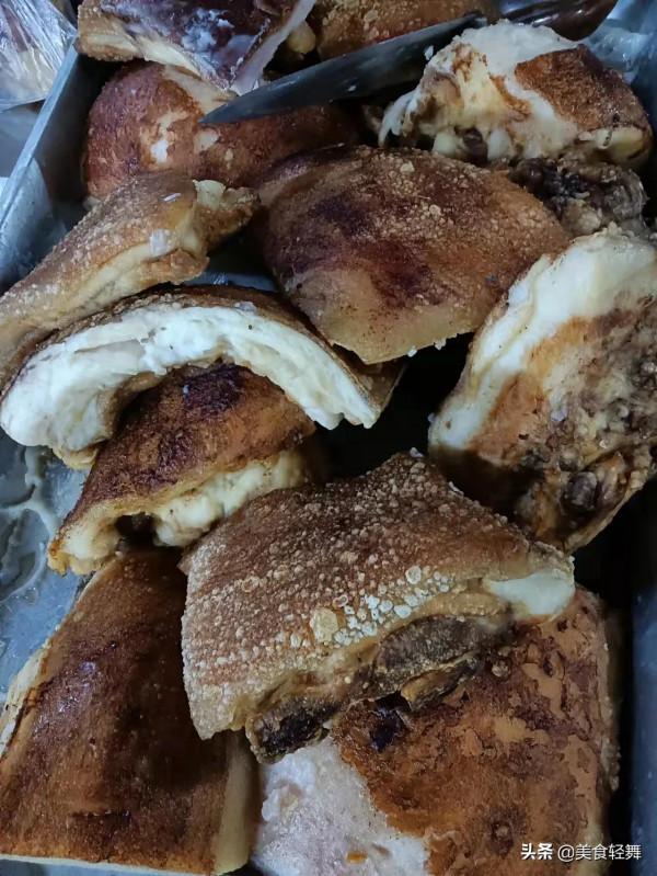 婆婆過年買了1頭豬加工美食，同事：想去你家過年，是要辦酒席嗎