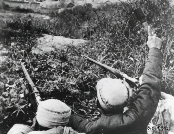 機槍班長馬正新,聽音判斷捷克式機槍兩大弱點,兩槍爆頭殺敵 機槍班長馬正新,聽音判斷捷克式機槍兩大弱點,兩槍爆頭殺敵