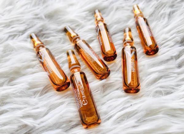 護膚不能錯過的精華液使用方法攻略：少花冤枉錢，素顏都敢出門