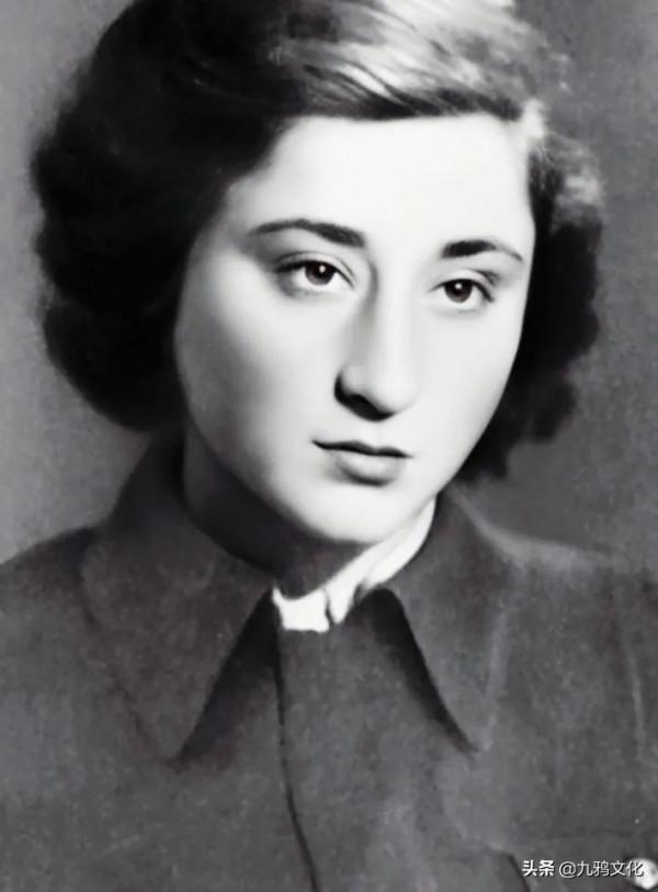 辨認出希特勒屍體的女牙醫，被關了10年