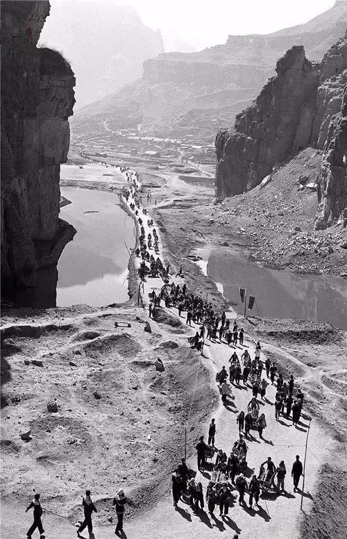 實事求是,客觀公正地看待那個時代 實事求是,客觀公正地看待那個時代