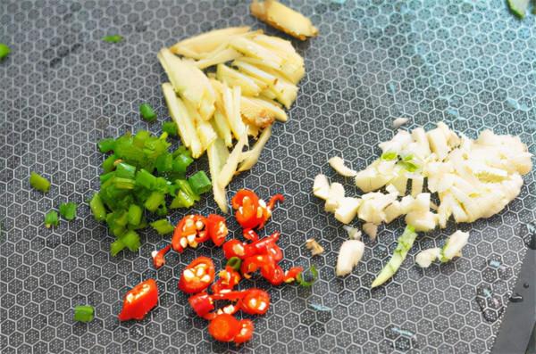 湖南的“另類”進補菜,當地人引以為豪,外地人卻不敢下口 湖南的“另類”進補菜,當地人引以為豪,外地人卻不敢下口