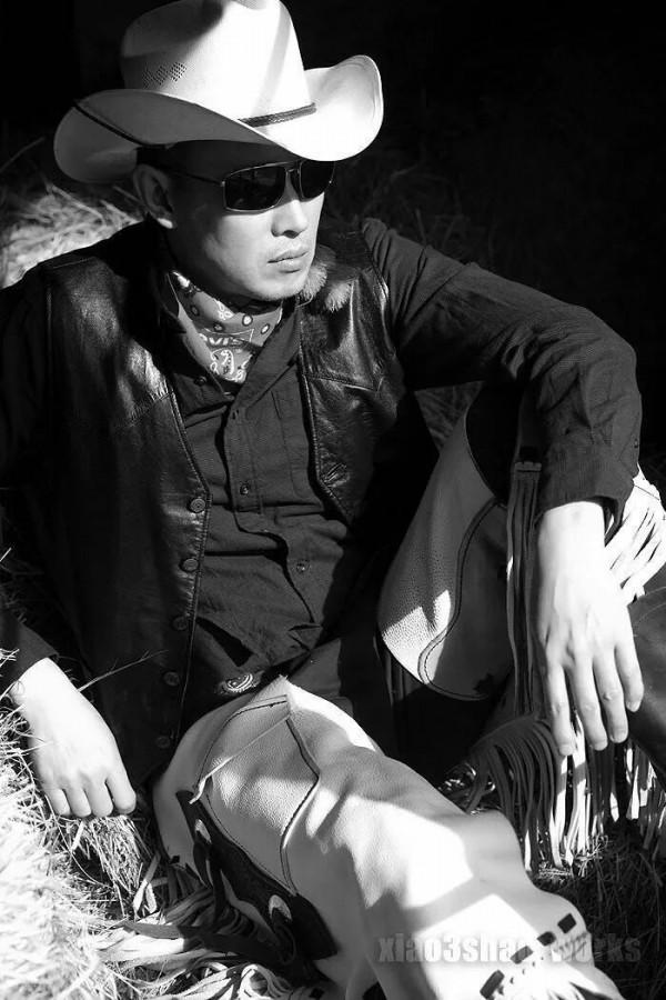 八大男神之—顏值與才華並存的國際超模