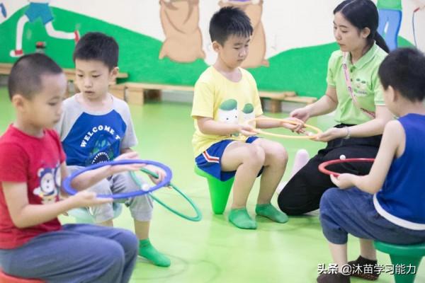 力量就是粗大動作技能？孩子需要的是這樣的成長過程