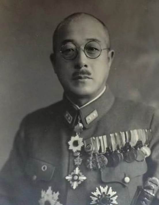 臨沂保衛戰，鬼子用120多輛汽車拉屍體，900多具就地掩埋