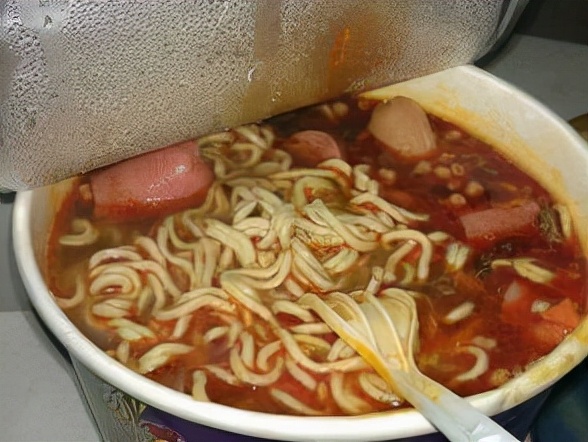 提醒大家!以後買泡麵,碰見這3種“新口味”別錯過,巨好吃 提醒大家!以後買泡麵,碰見這3種“新口味”別錯過,巨好吃