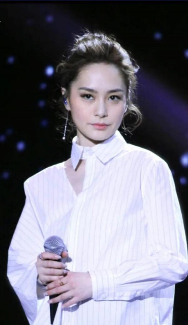 讚賞長相端莊，氣質高貴典雅的幾位影視明星美照