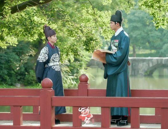 《戀慕》收視一路跌!韓媒點出關鍵批:設定不自然、選角失誤 《戀慕》收視一路跌!韓媒點出關鍵批:設定不自然、選角失誤