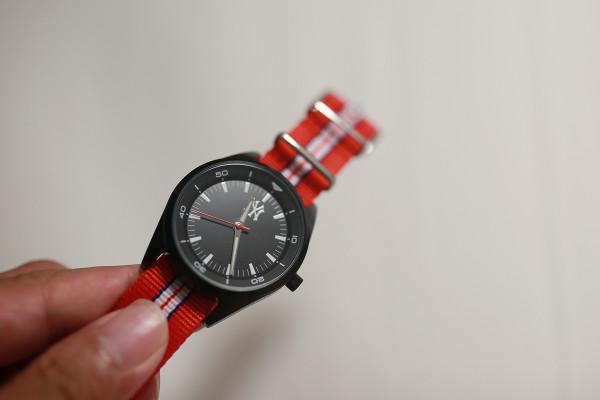 時尚舒適,美職棒自由女神情侶手錶全面體驗 時尚舒適,美職棒自由女神情侶手錶全面體驗